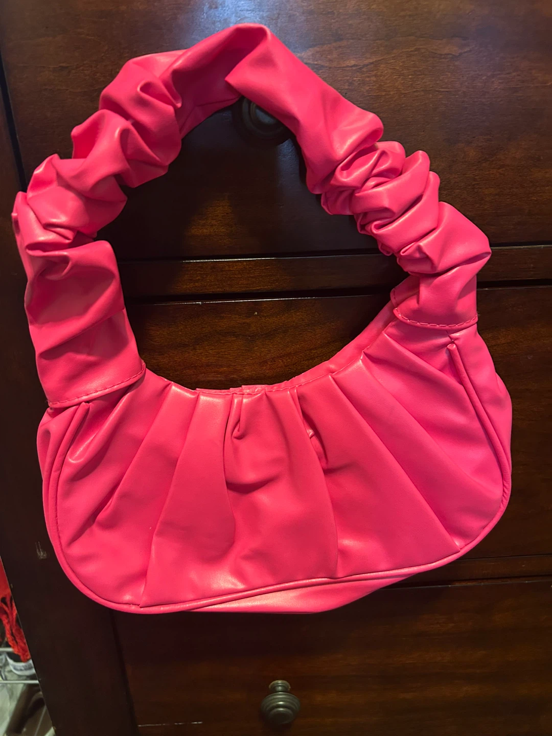 Hot Pink Ruched Shoulder Bag 🏆 - photo 2