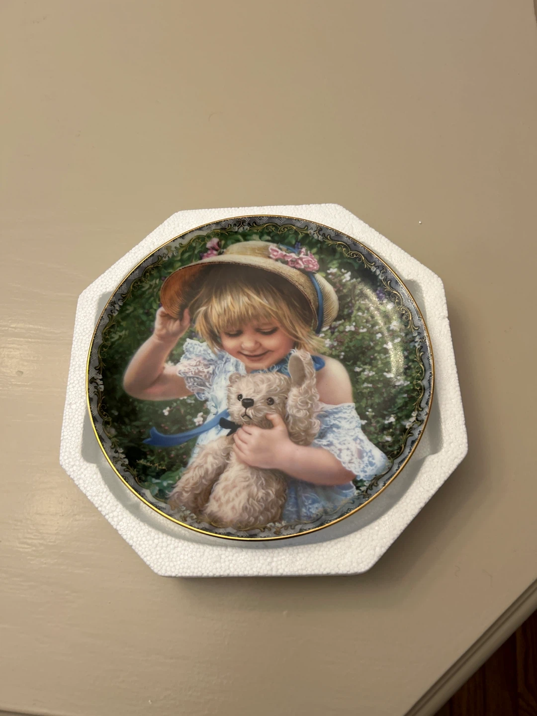 Sandra Kuck Tender Moments Collector Plate