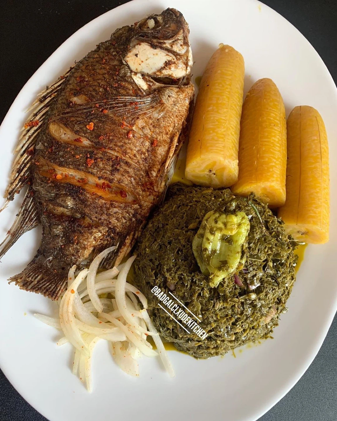 Brochettes de poulet et légumes grillés