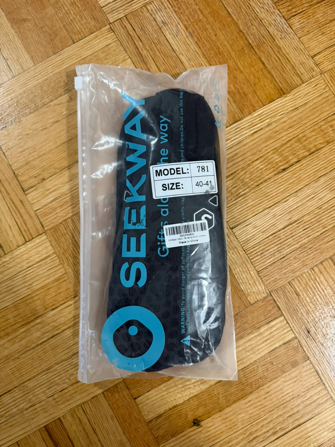 Seekway Water Shoes- Size 40-41 - photo 2