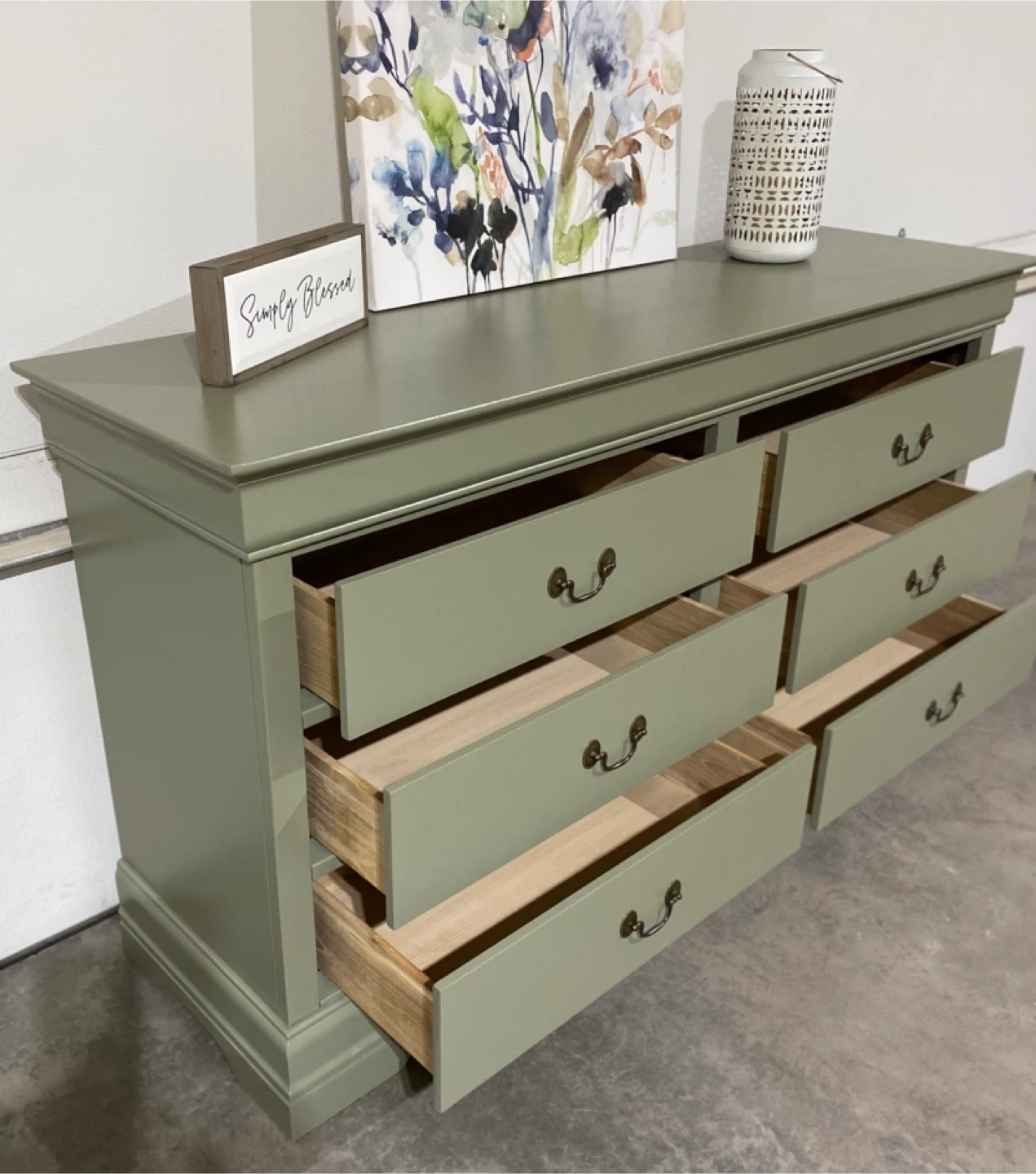 Beautiful Hardwood Long Dresser Acacia Pear 6 drawers - photo 3