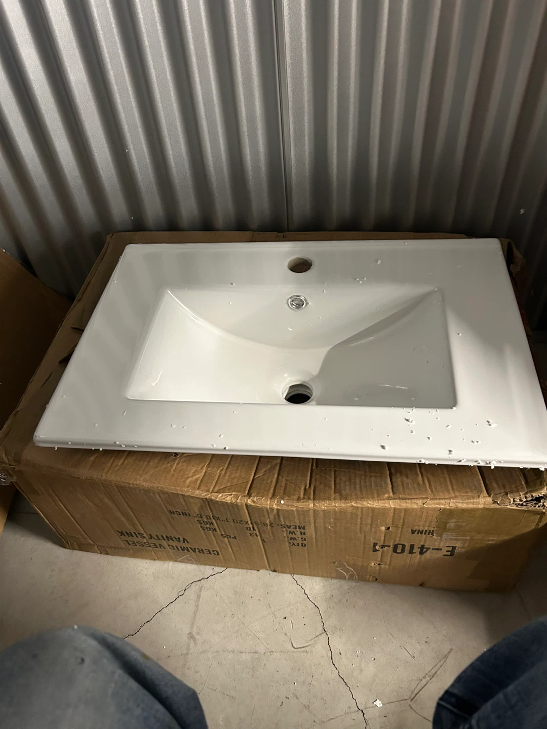 New Ceramic Vanity Sink - photo 2