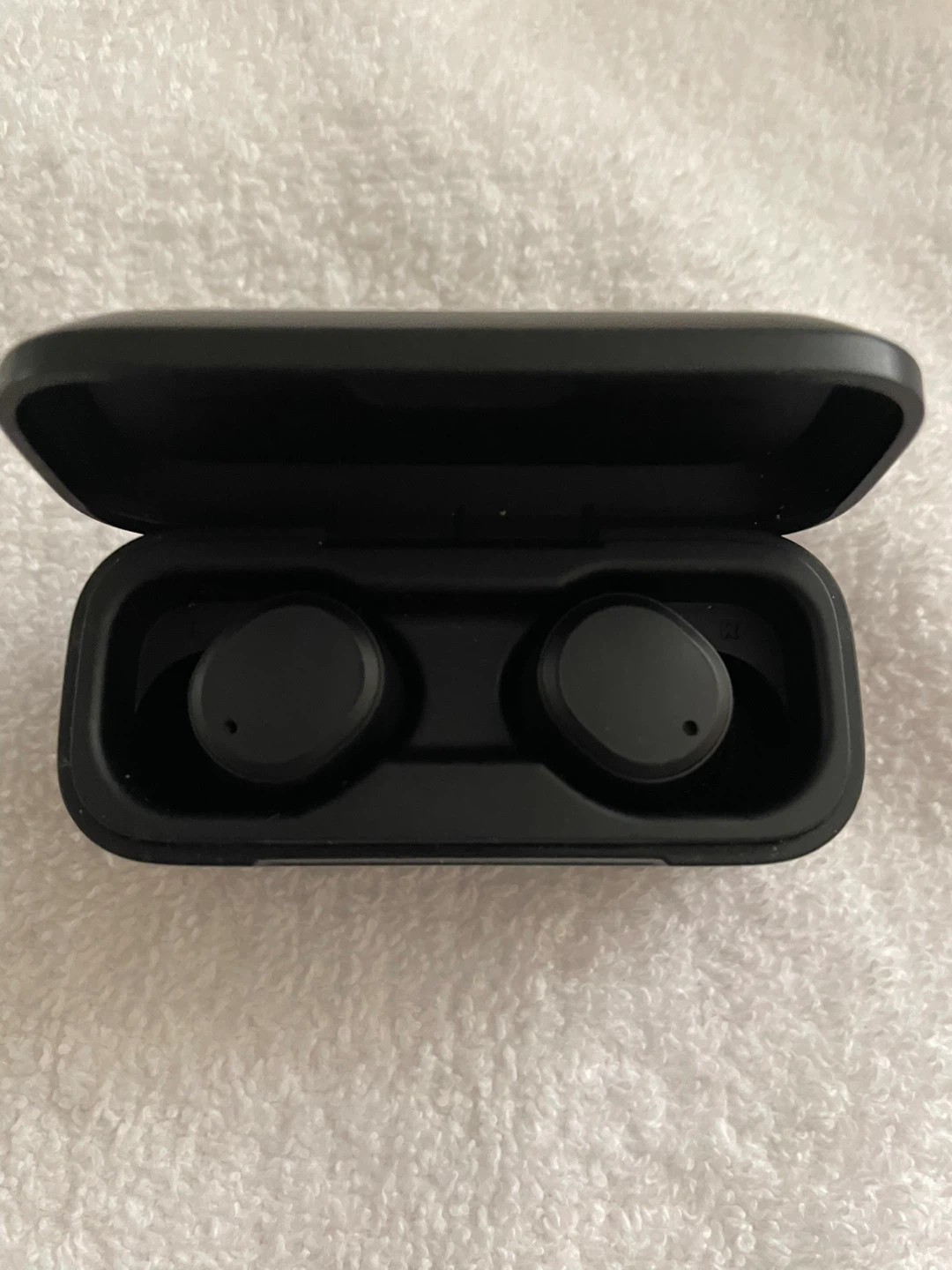 Skullcandy Black Wireless Earbuds with Charging Case - photo 2