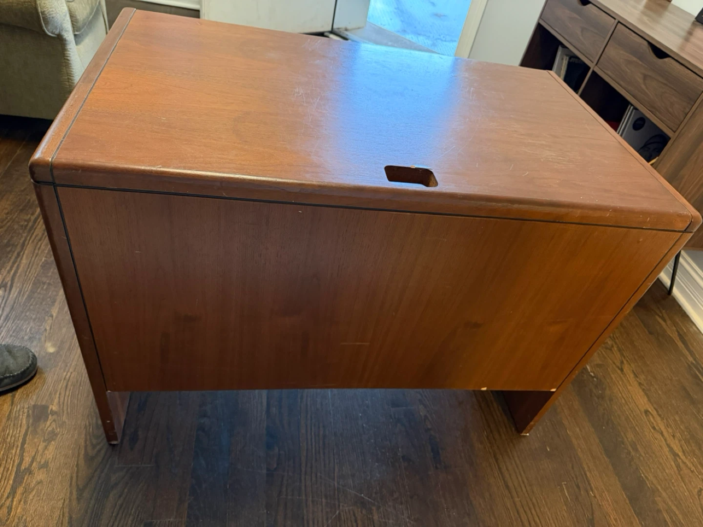 Solid Wood Desk (Heavy) - photo 3
