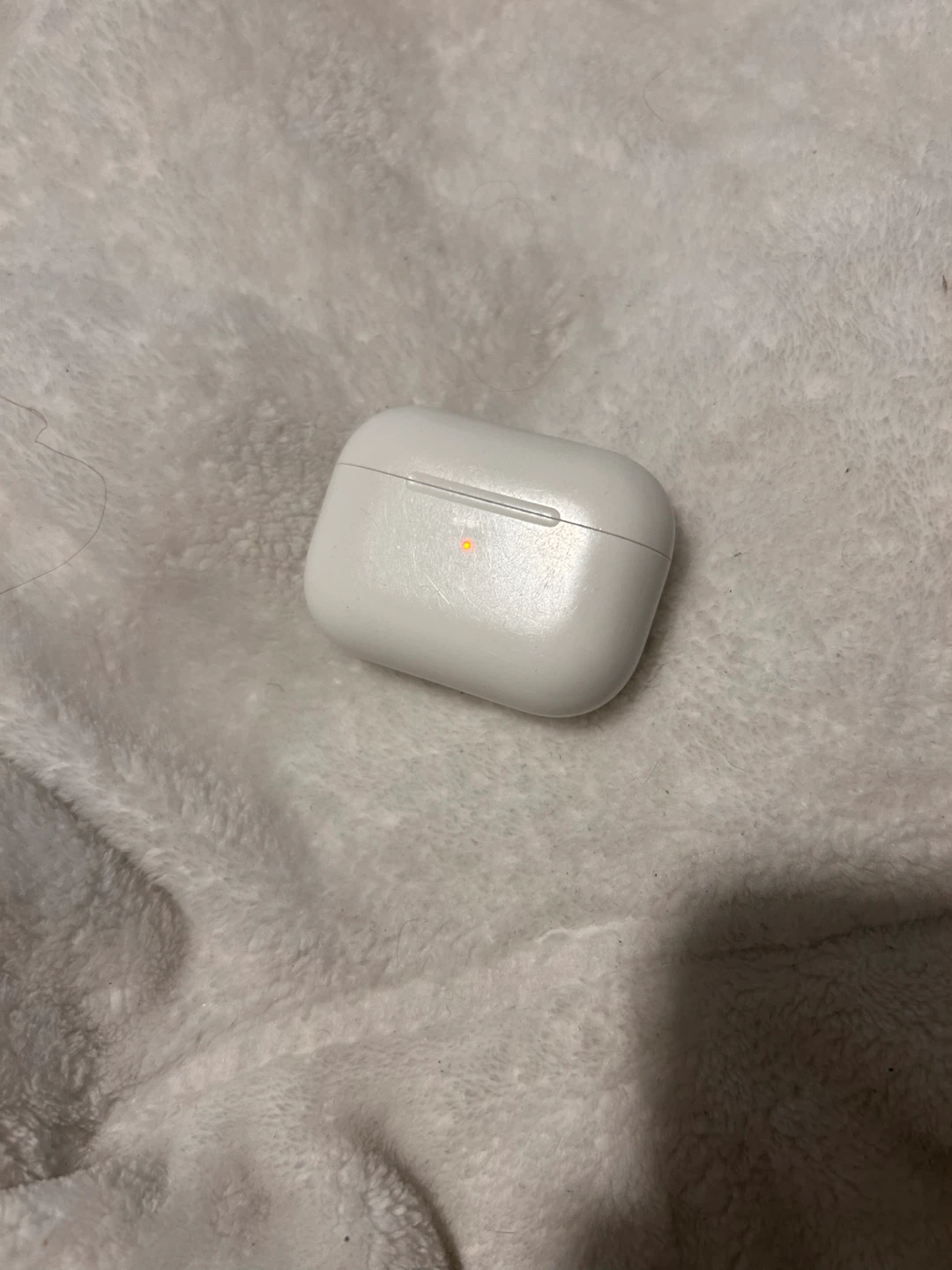 Genuine AirPods Pro (First Gen) Case - photo 2