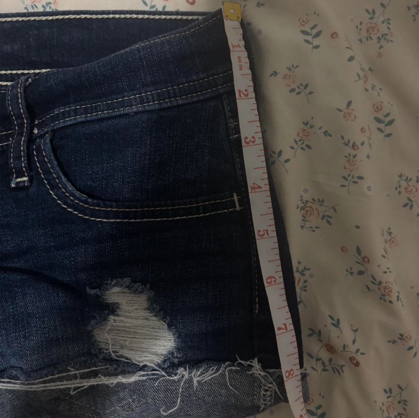 Hollister low rise micro  Shorts - Size 3/26 - photo 2