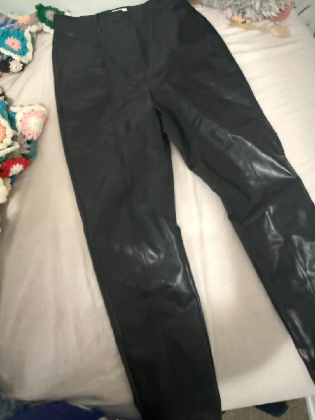 Wilfred Black Faux Leather Pants Size 4 - photo 3