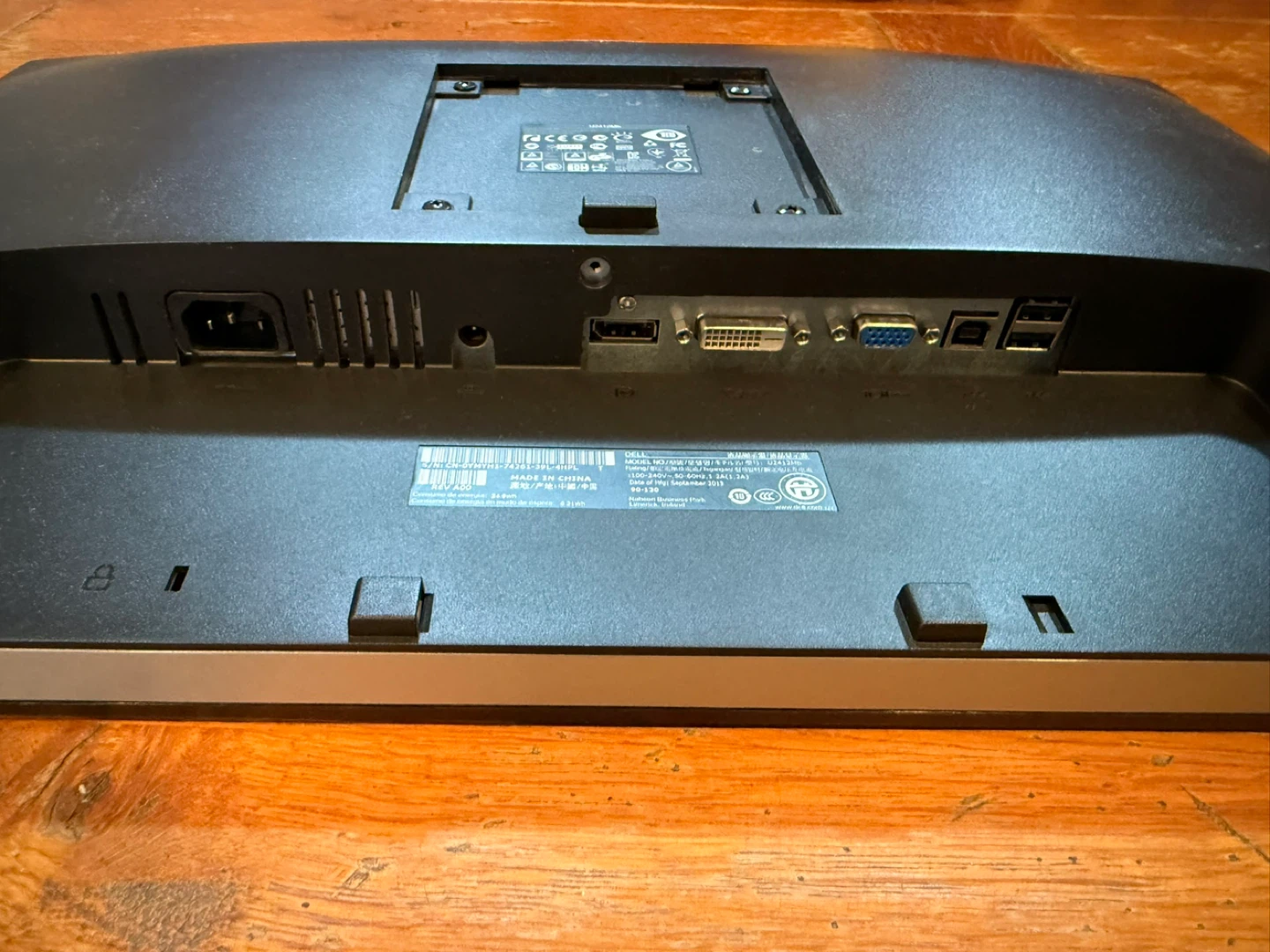 24” IPS Dell Computer Monitors (Three) - photo 3