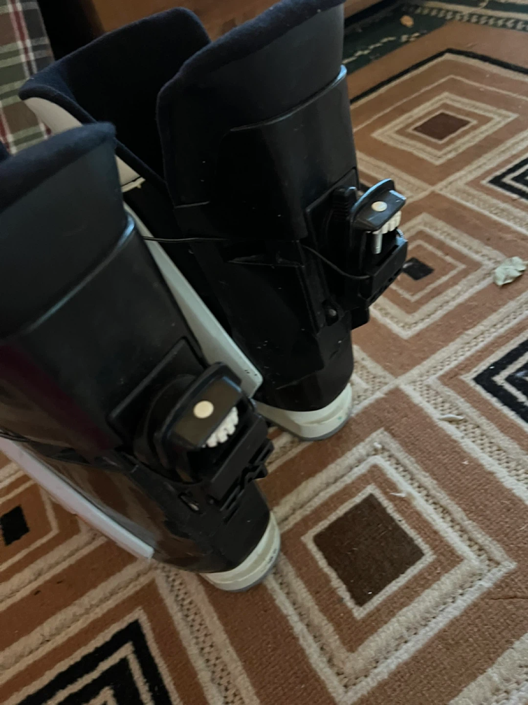 Nordica N77 Ski Boots - photo 2
