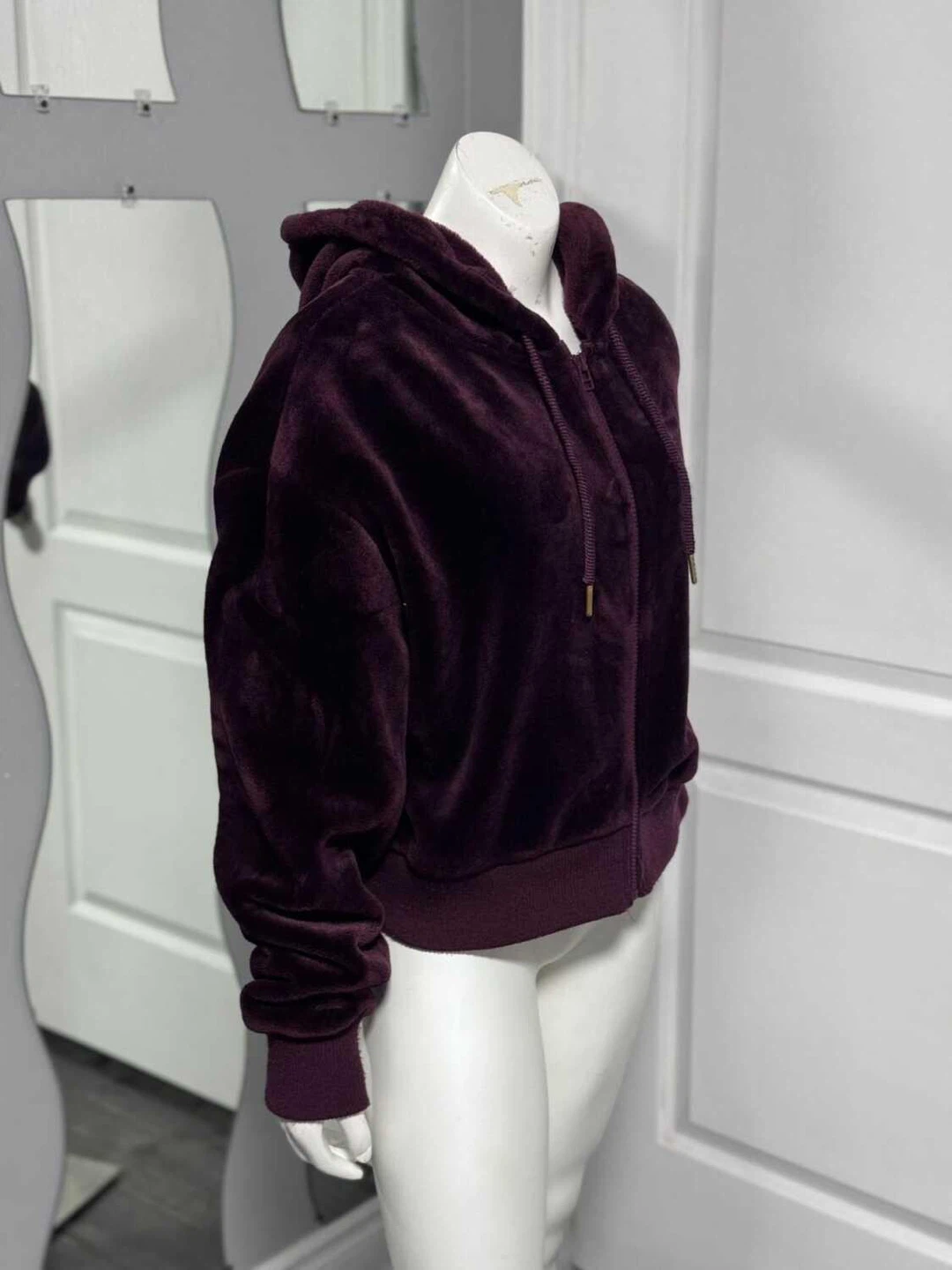 Weekend Edition Burgundy Velour Hoodie - (Medium) - photo 4