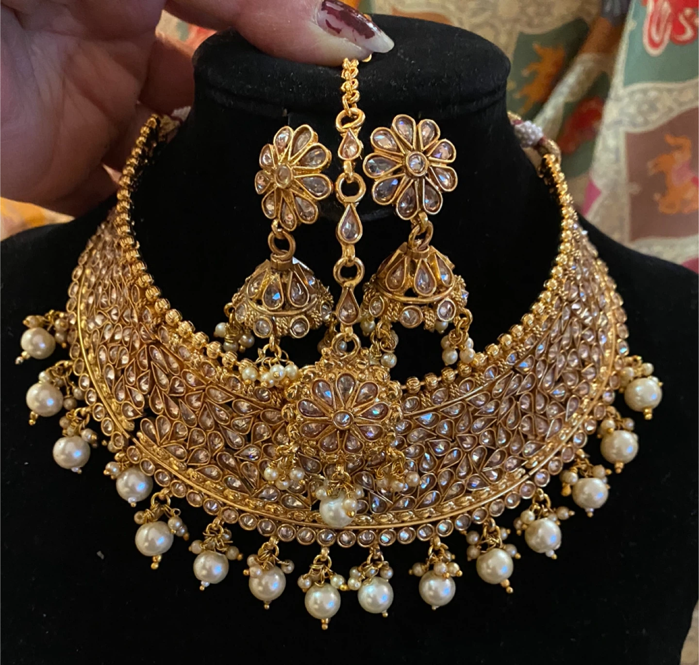 Gold brass Choker Necklace and Earring gala  Set with Pearls - photo 4