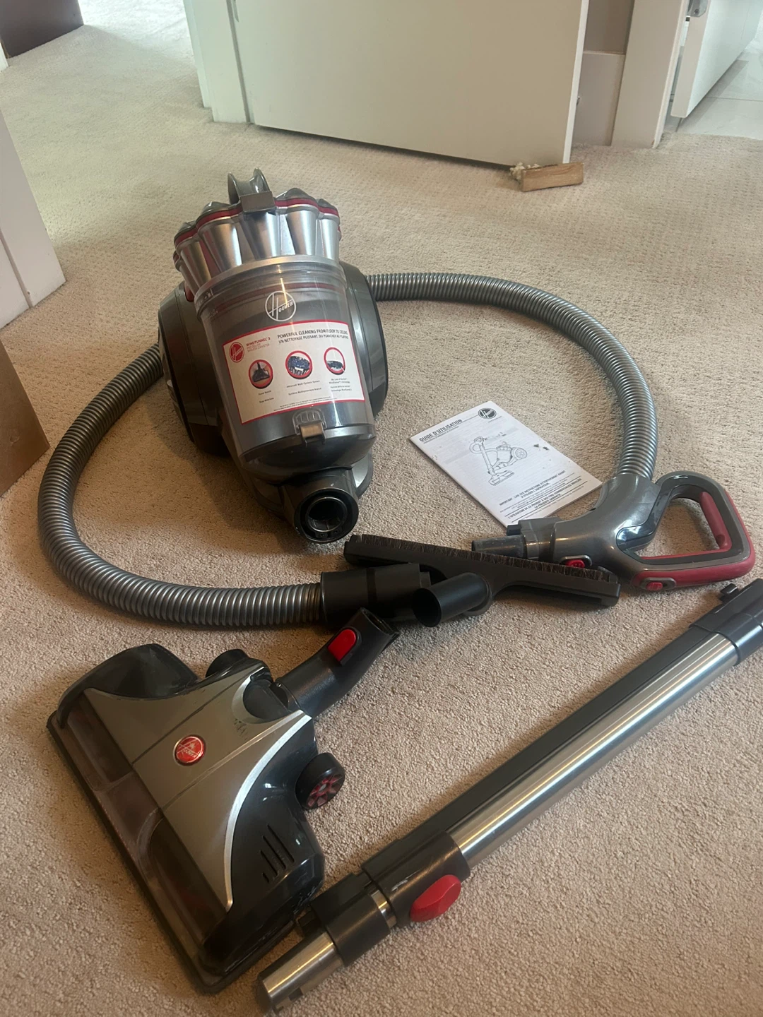 Vacuum cleaner - photo 2