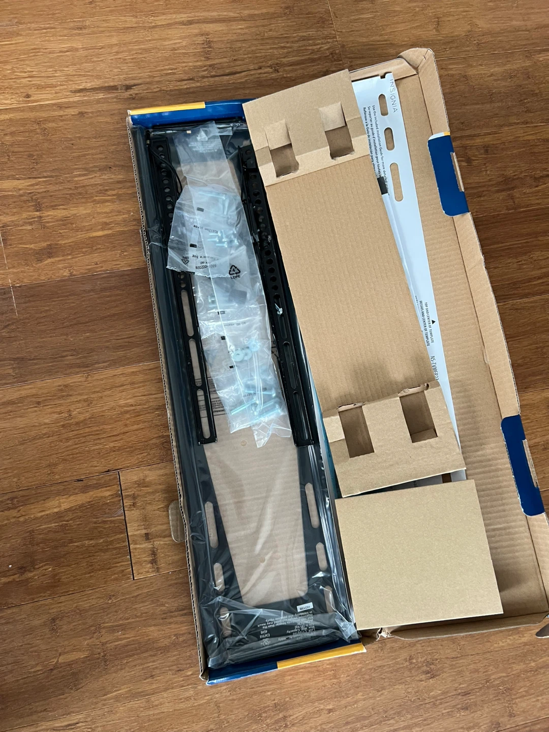 Insignia 40"-70" Low-Profile TV Wall Mount - photo 3