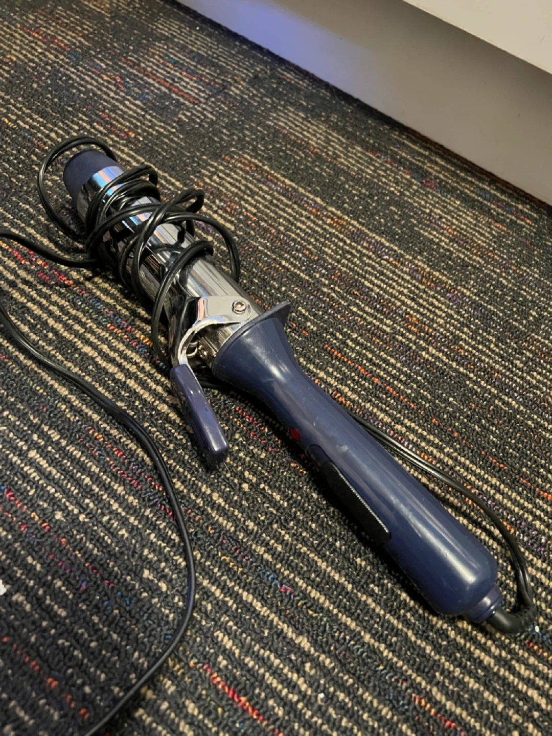 Revlon Curling Iron - photo 3