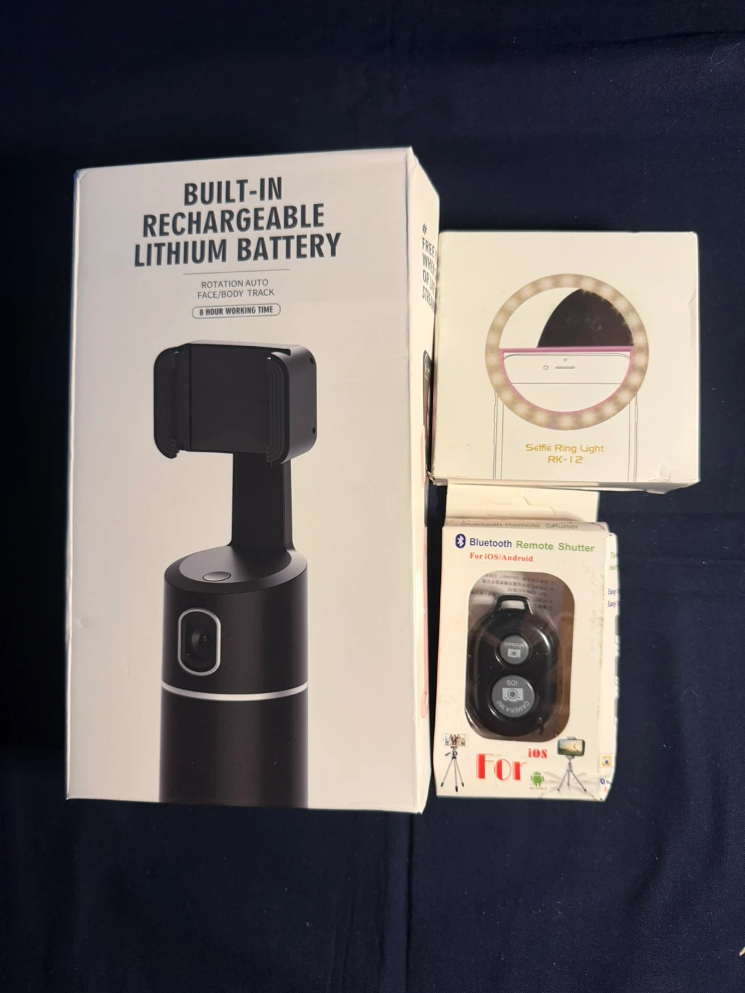 Auto Face Tracking Gimbal with Bluetooth Remote Shutter