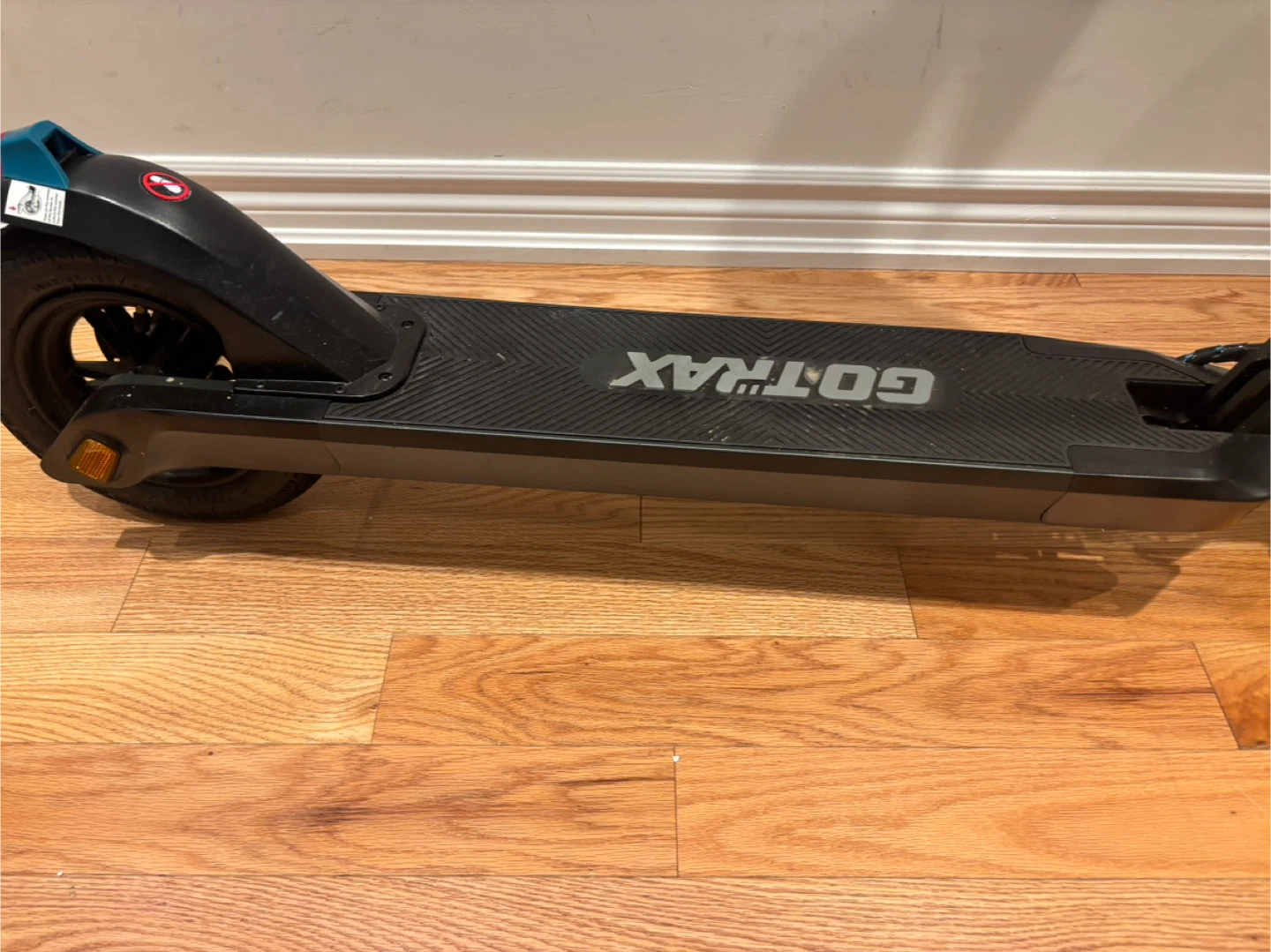 GOTRAX XRE PRO Electric Scooter - photo 5