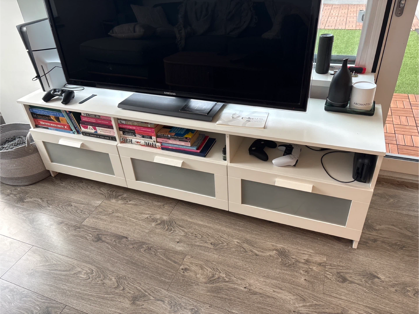 IKEA media/tv console. Cheap, quick sale, pick up only