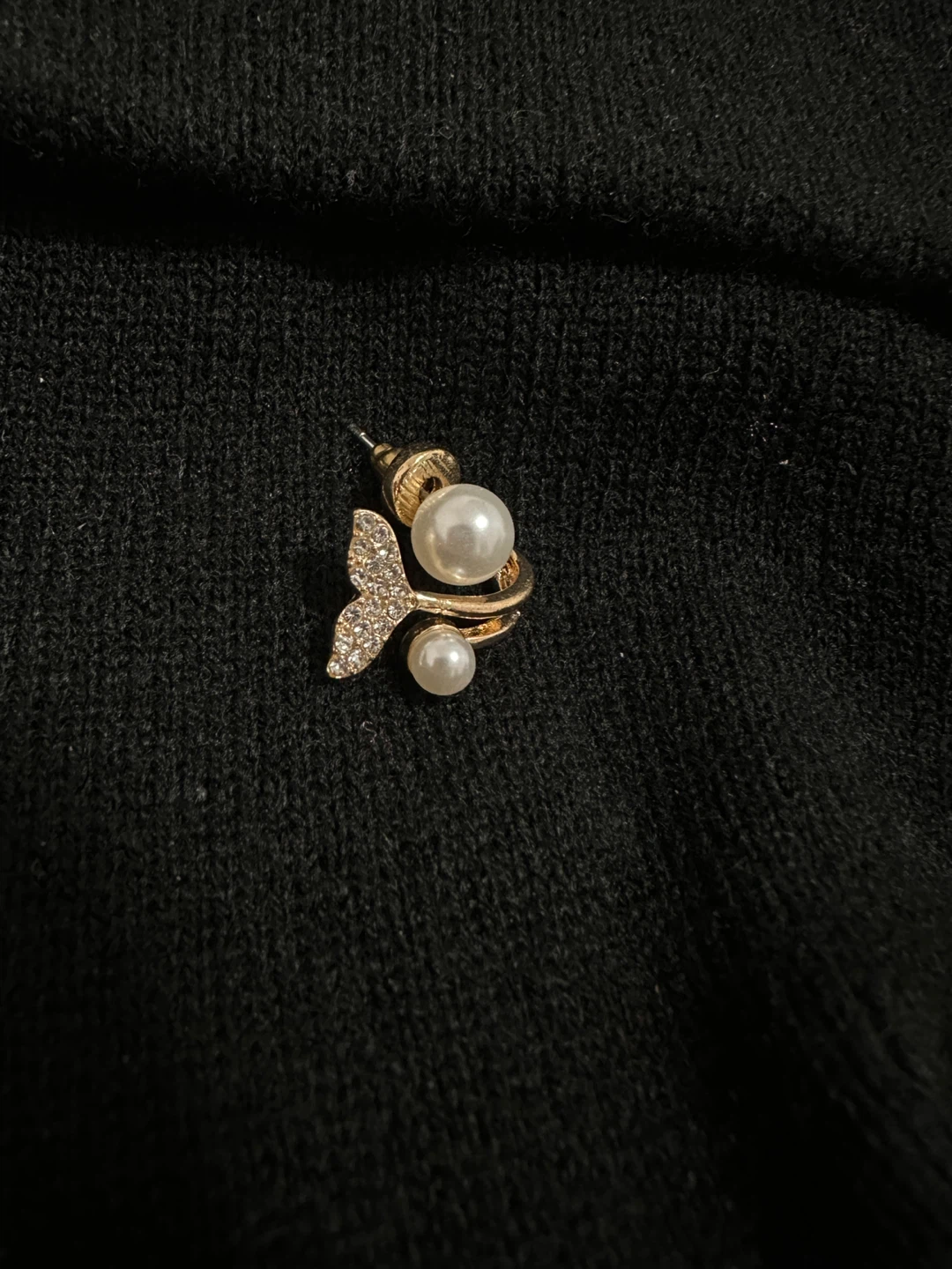 Gold Tone Mermaid Tail Earrings with Pearls and Crystals - photo 2