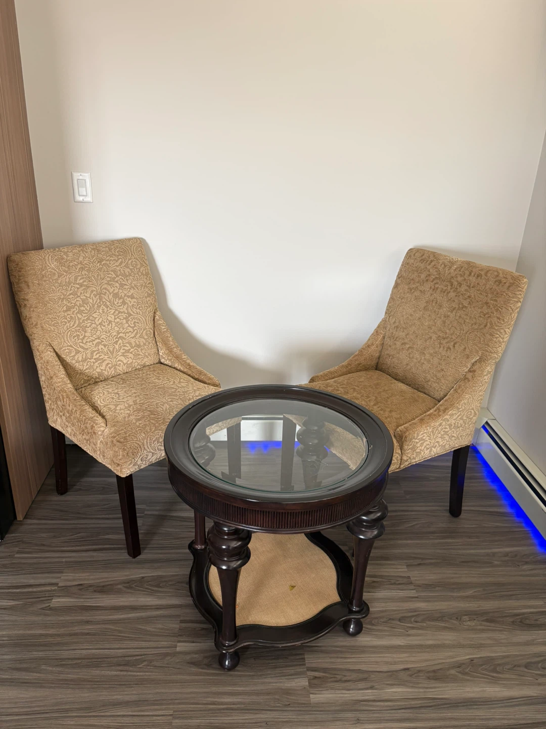 Set of 2 Accent Chairs and Round Side Table - photo 2