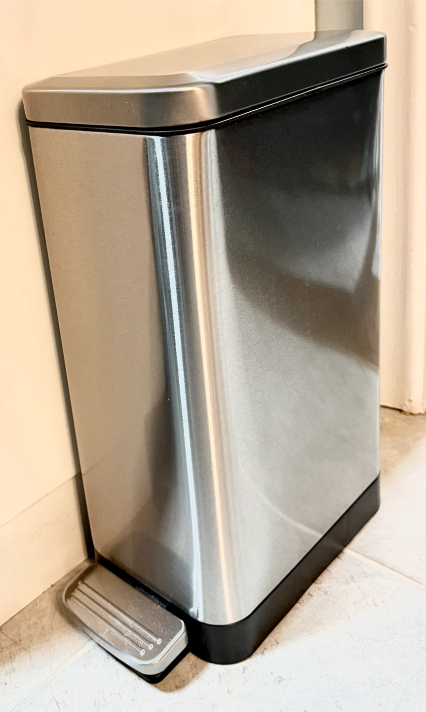 Stainless Steel Step Trash Can - photo 2