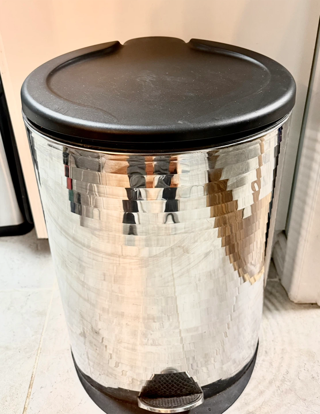Stainless Steel Step Trash Can - photo 4