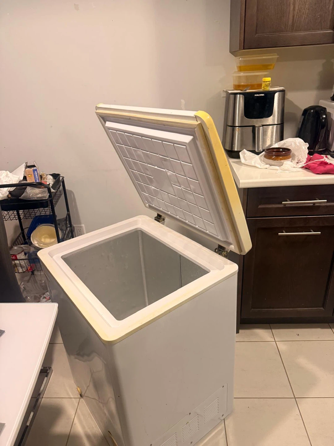Small Chest Freezer - photo 2