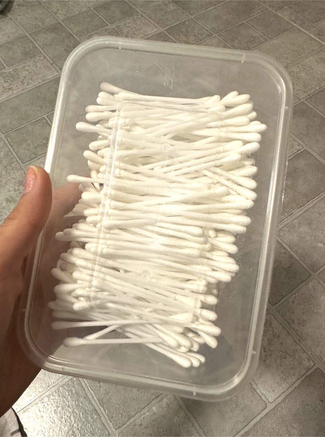 Cotton Swabs in Container - photo 4
