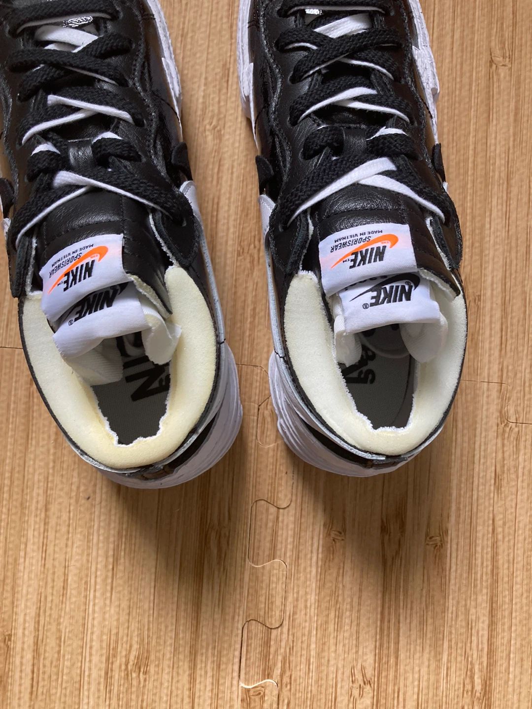 Nike Blazer Low x Sacai Shiny Black - photo 5