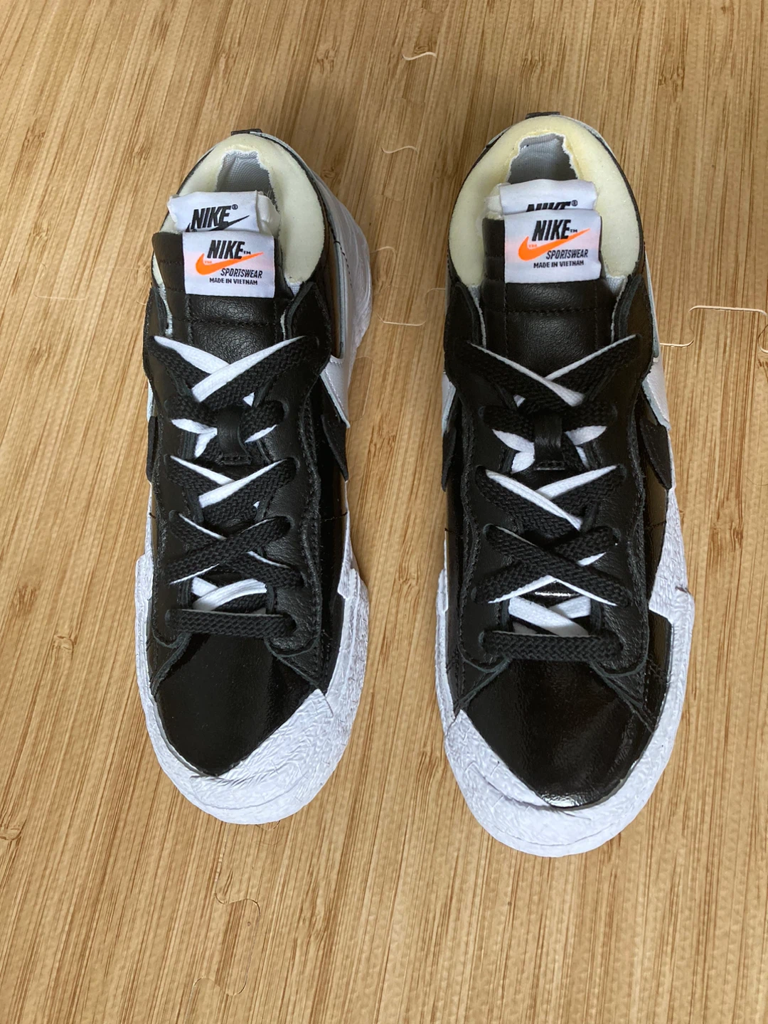 Nike Blazer Low x Sacai Shiny Black - photo 4