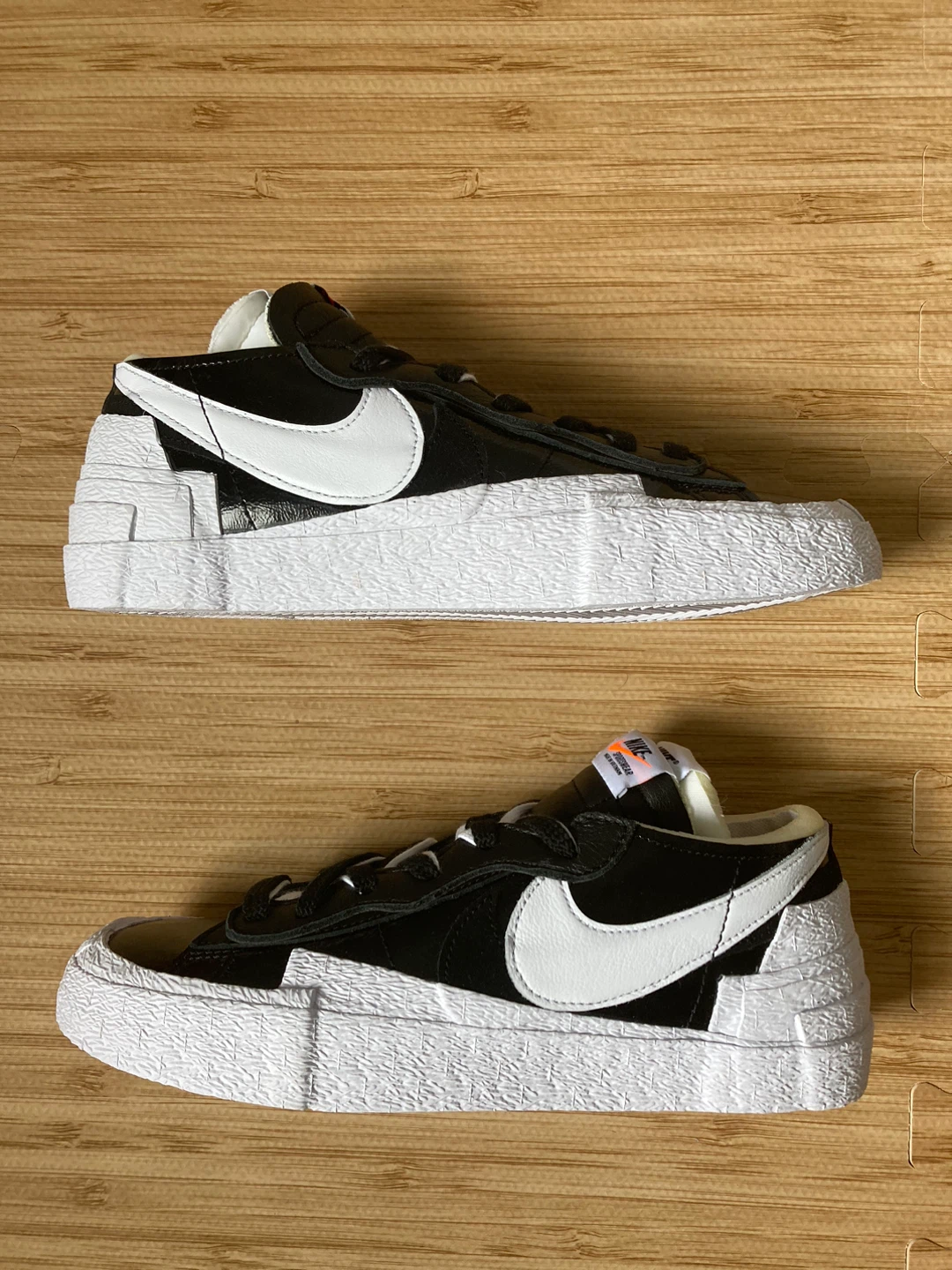 Nike Blazer Low x Sacai Shiny Black - photo 2