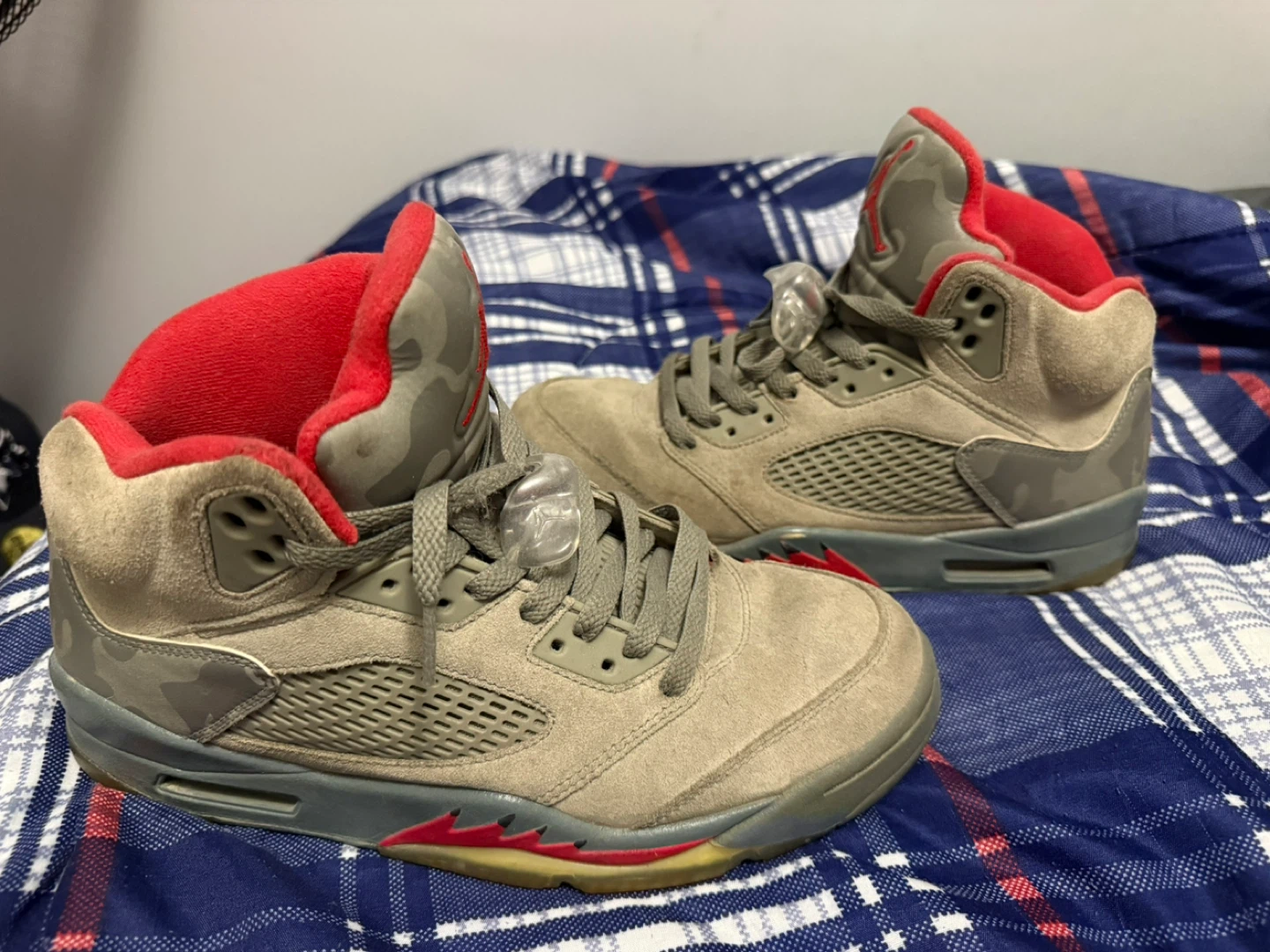 Air Jordan 5 Retro size 9 - photo 2