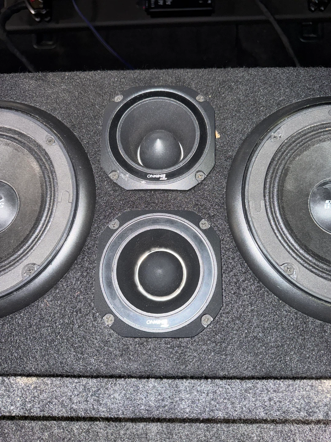 MID RANGE SPEAKERS with box - photo 2