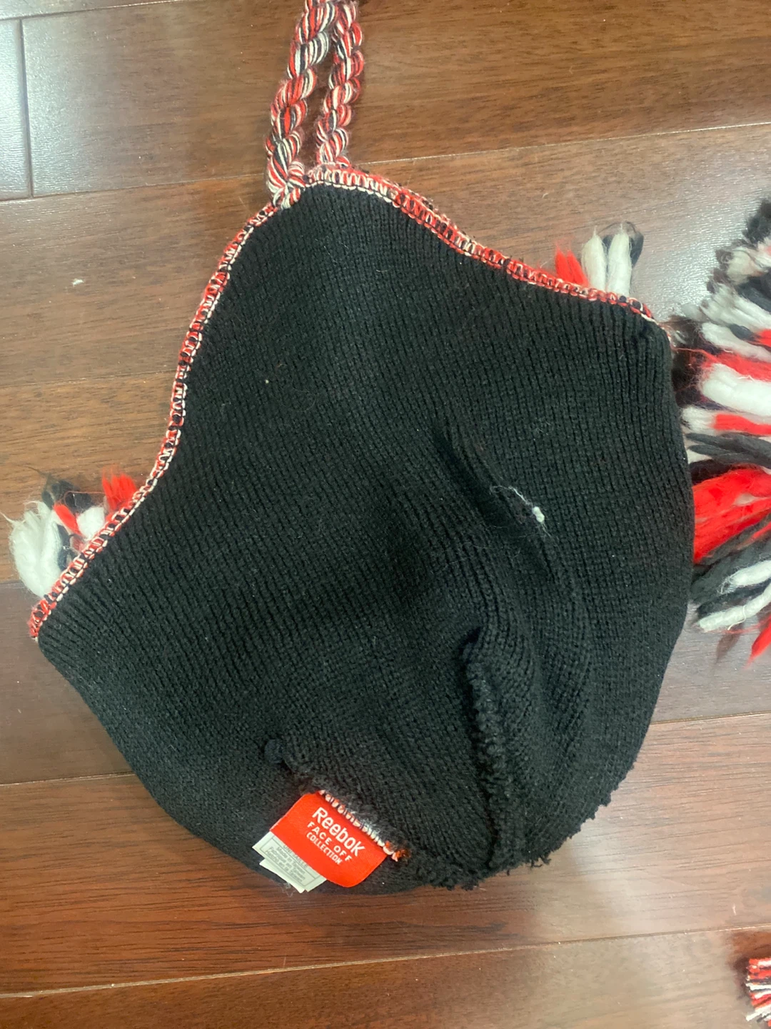 Reebok Chicago Blackhawks NHL knit beanie hat - photo 2