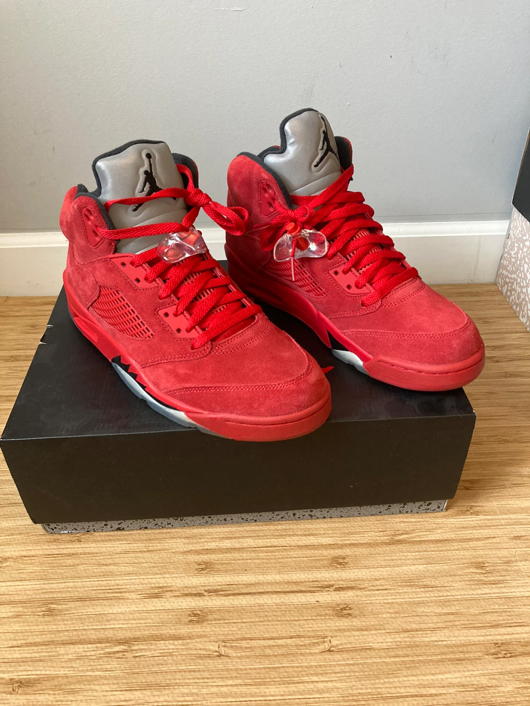 Jordan 5 retro red suade