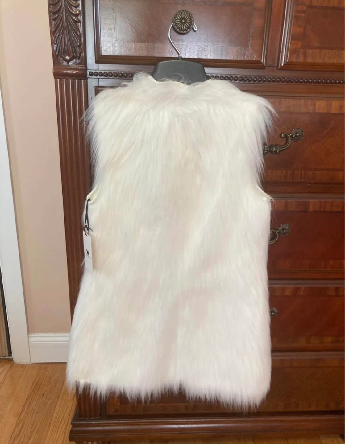 W by Worth Faux Fur Vest White Size P - photo 2