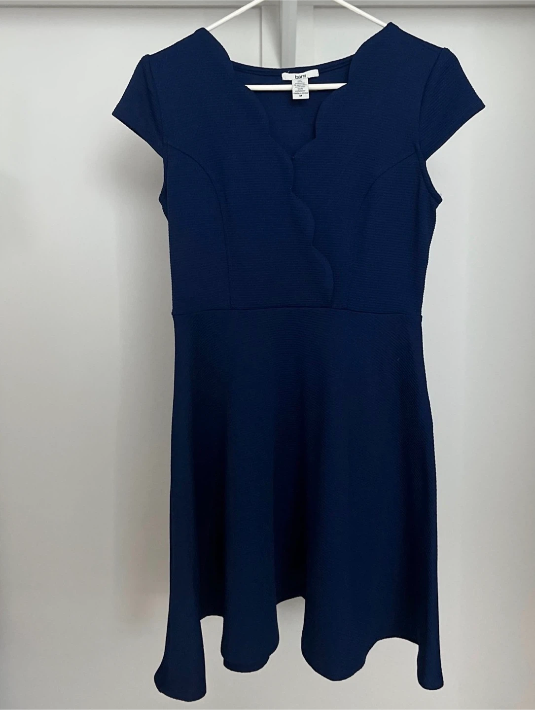 Bar III Blue V-Neck Cap Sleeve Fit and Flare Dress 🏆 - photo 2