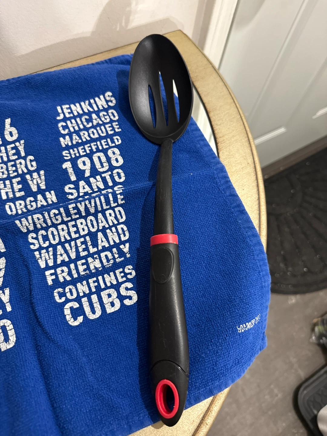 Kitchen Utensil Set - Red Ladle, Gray Spatula, Slotted Spoon - photo 2