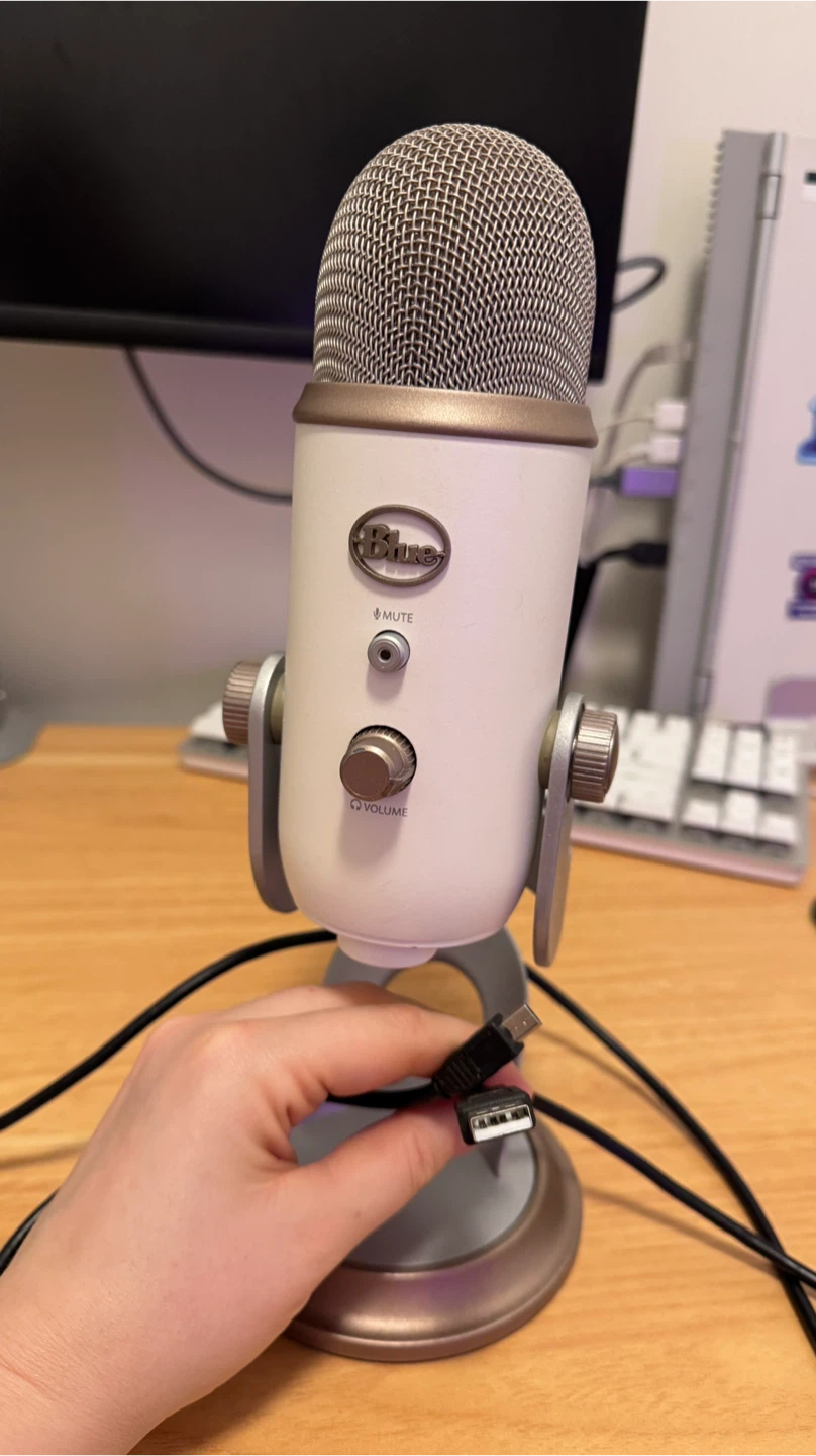 Blue Yeti USB Microphone (White) - photo 4