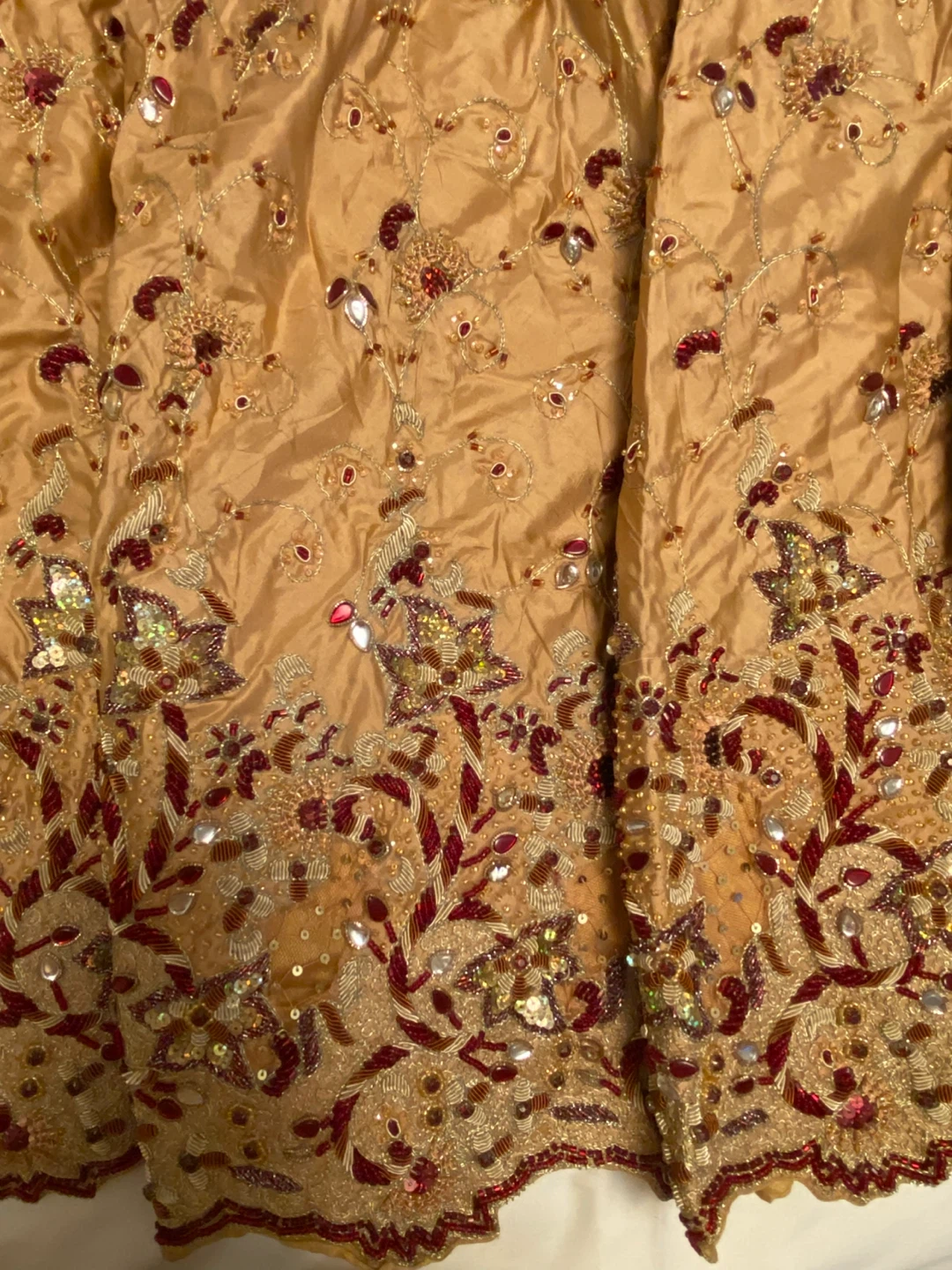 Beaded Gold and Burgundy Ethnic Outfit Set - photo 4