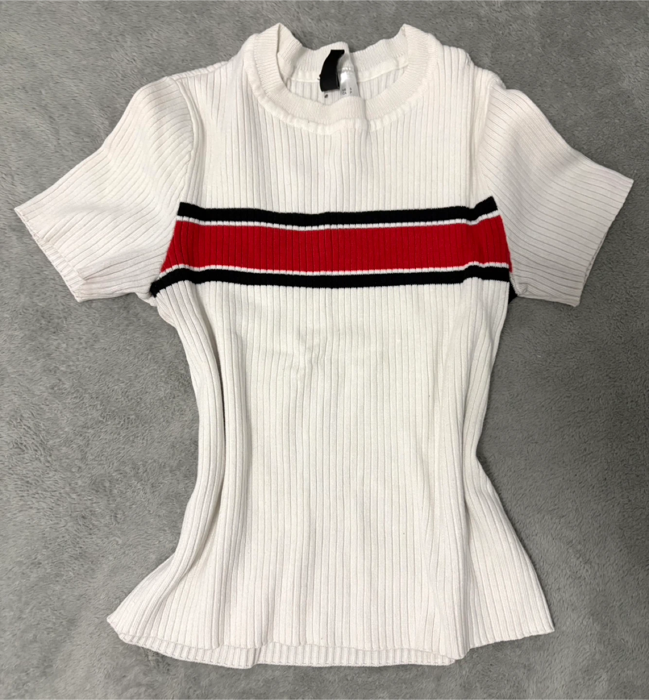 Tops (Short sleeves, long sleeves, tube, etc..) - photo 3