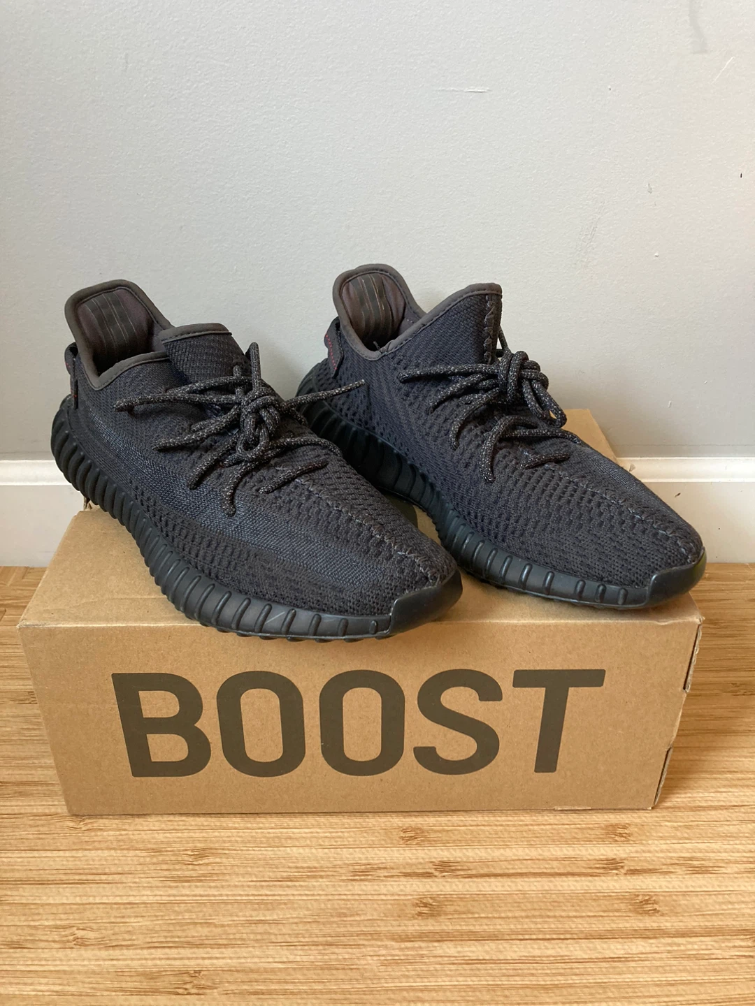 adidas yeezy boost 350 v2 black non reflective