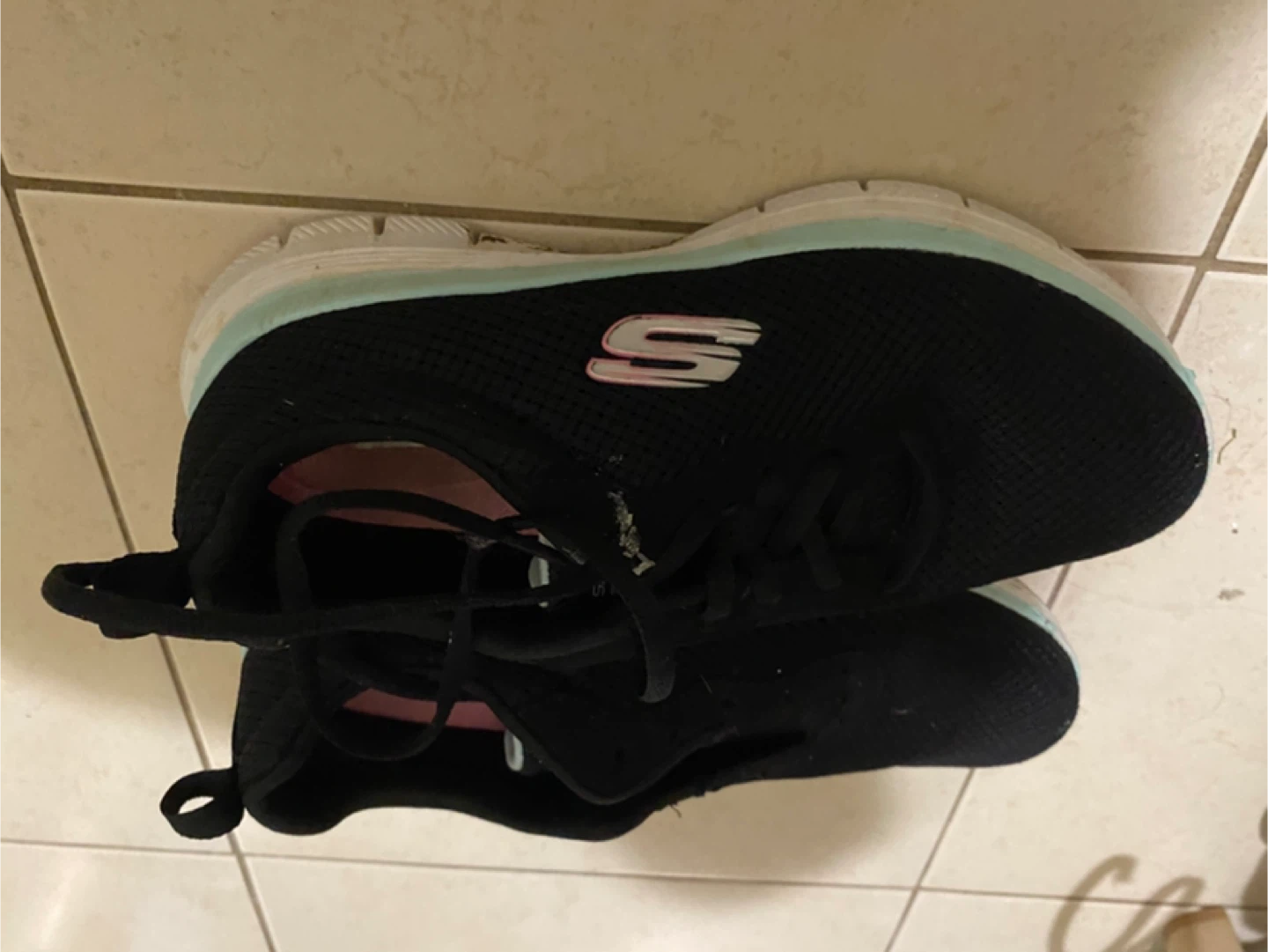 Skechers Women's Black Running Shoes Size 6 Size 8