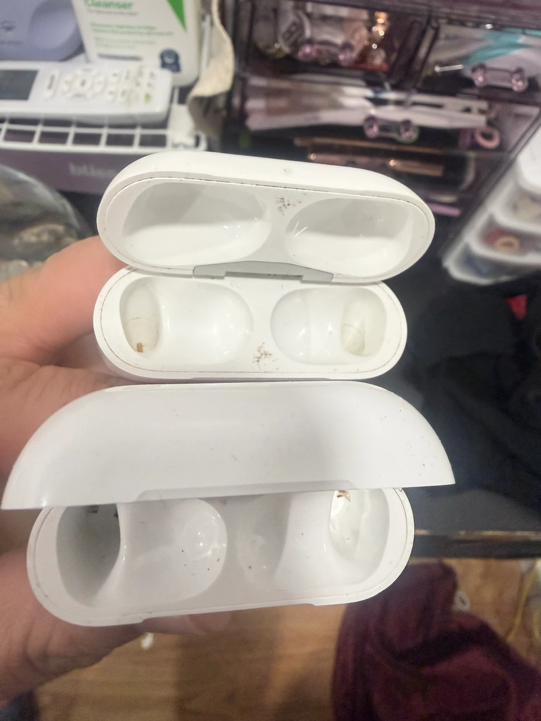 AirPods Charging Case - photo 3