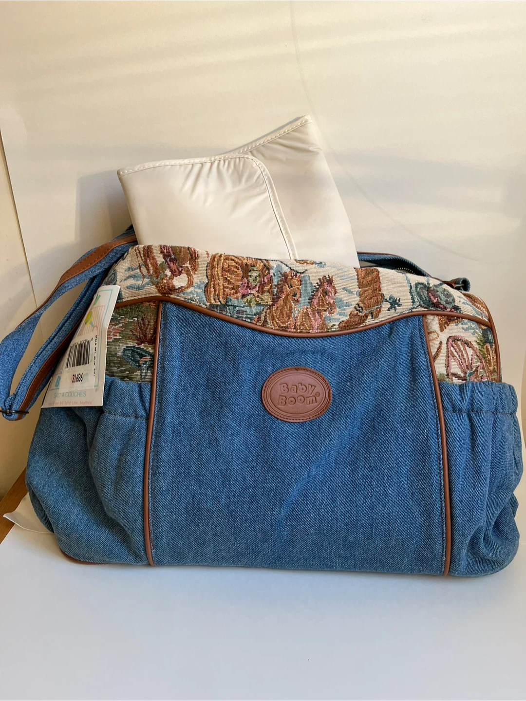 New Diaper Bag with Changing Pad - photo 3