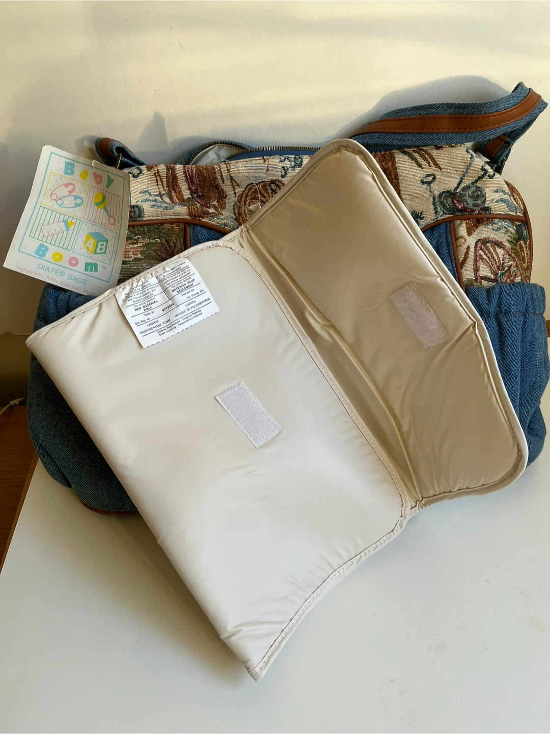 New Diaper Bag with Changing Pad - photo 5