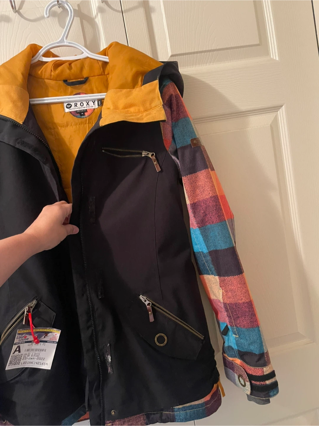 🏆 Roxy Ski Jacket - Women's Medium - Long Slim Fit - photo 2