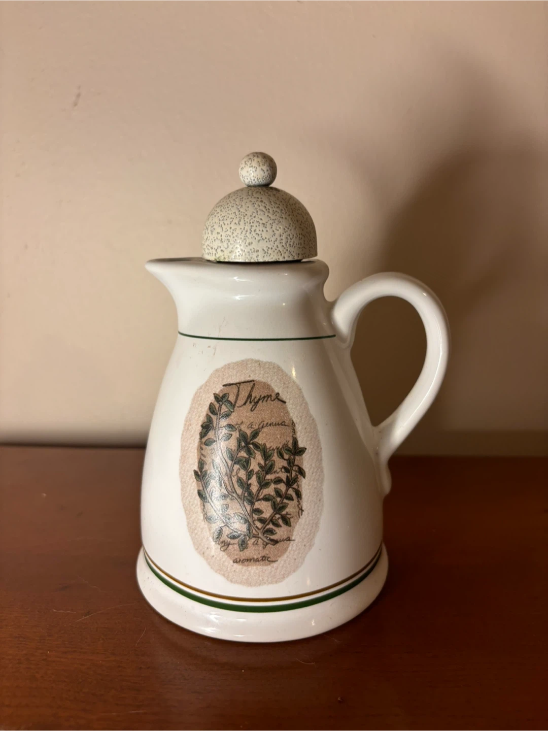 Savory Thyme Stoneware Pitcher with Lid – Country Kitchen Decor