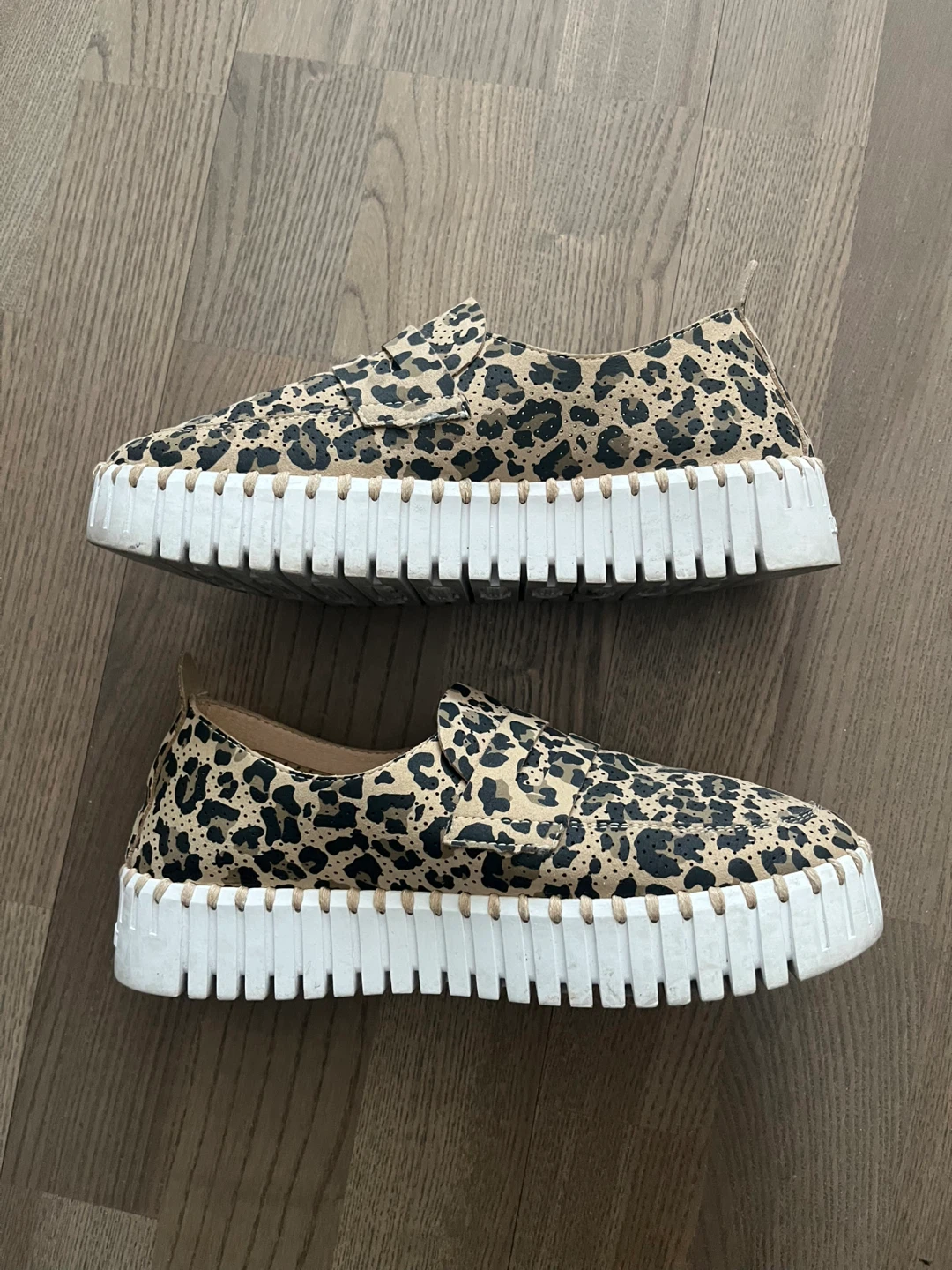 Ilse Jacobsen Hornbæk Leopard Print Slip-On Shoes Size 38 - photo 2