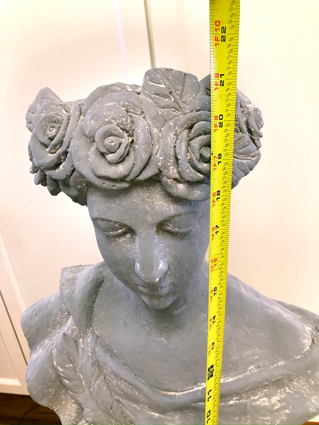 White Bust Statue - photo 5
