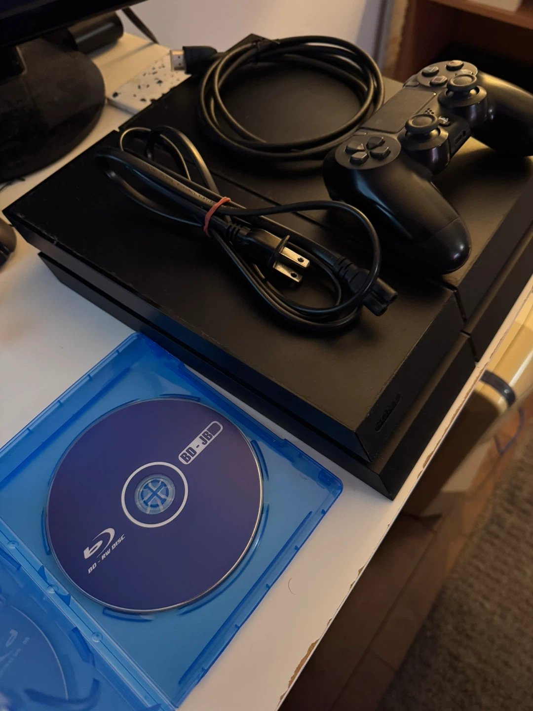 PlayStation 4 (11.02) - photo 2